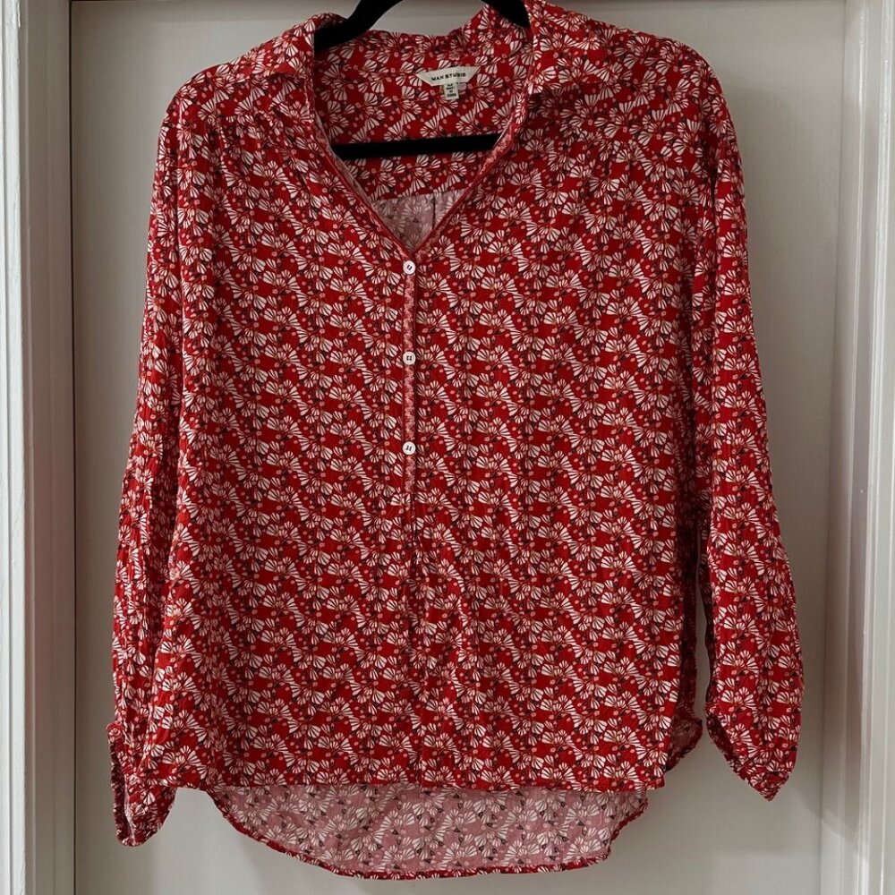 Max Studio Red Long-Sleeve Blouse with White Floral Pattern, Size M